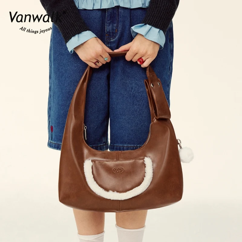Vanwalk Water-Resistant Farm shoulder bag V2846 - Image 2
